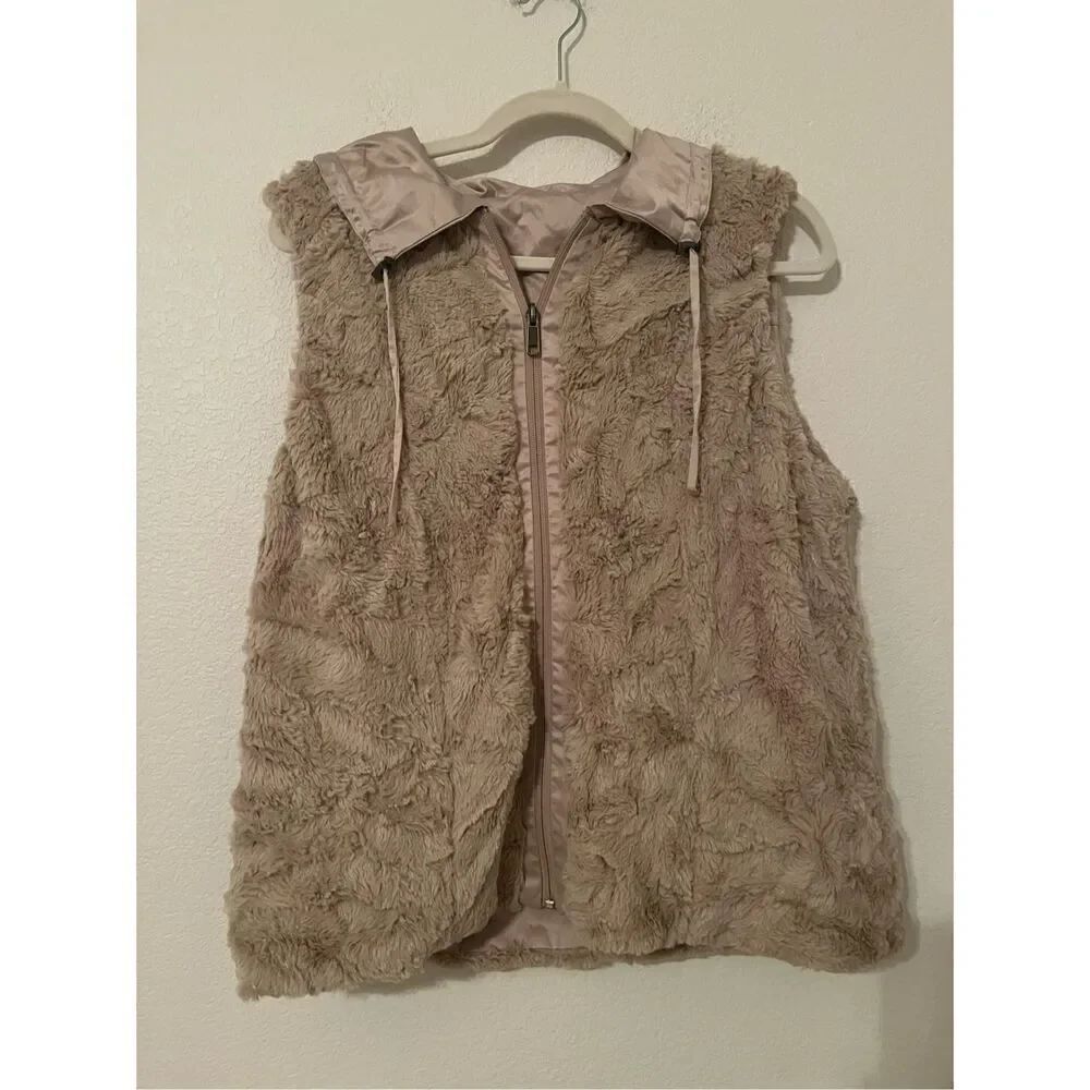Faux Fur Reversible Full Zip Vest